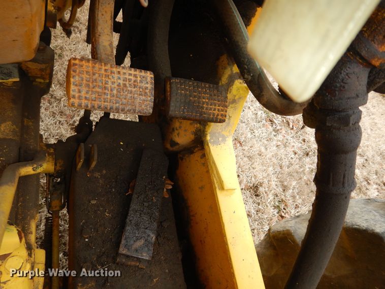 image for item DK7506 1974 Case 480B  backhoe