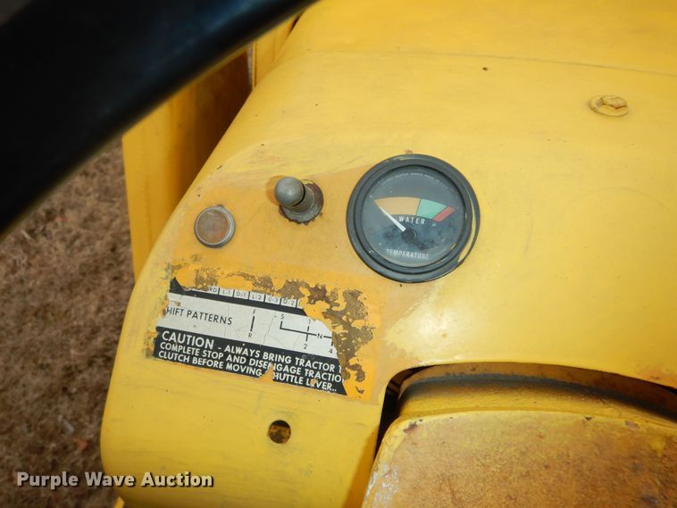 image for item DK7506 1974 Case 480B  backhoe