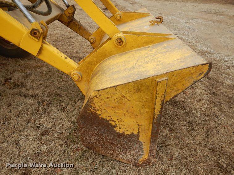 image for item DK7506 1974 Case 480B  backhoe