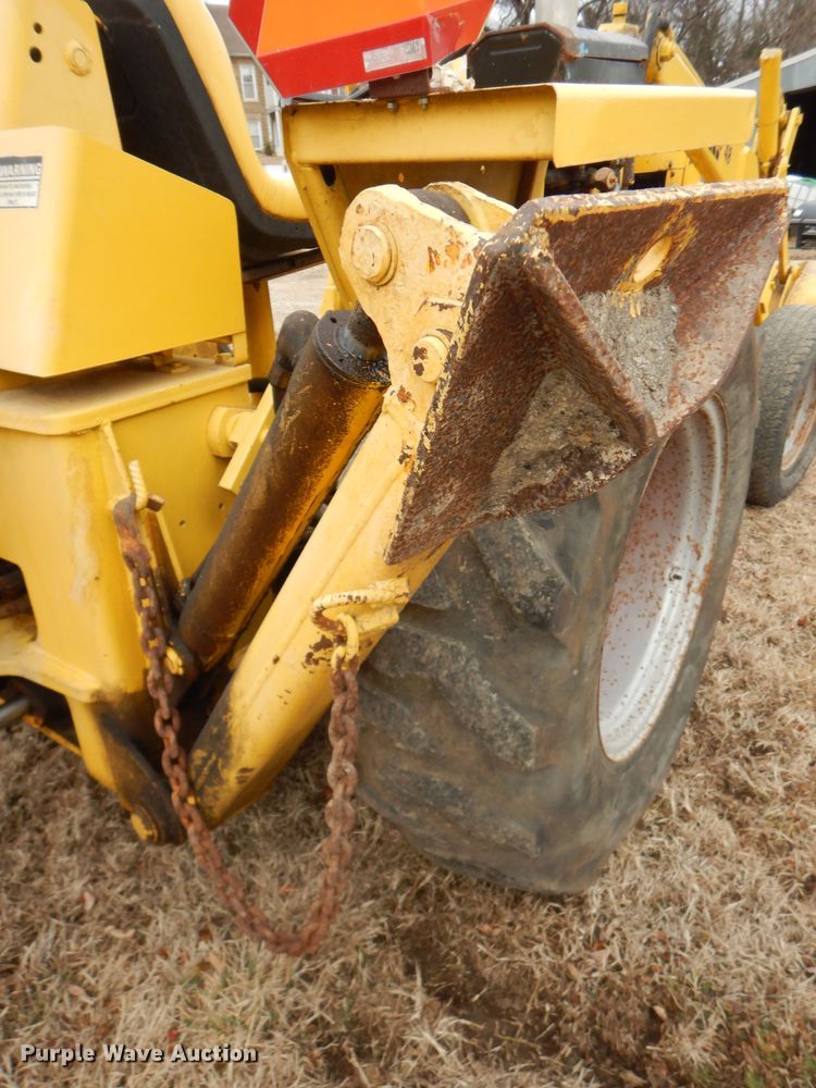 image for item DK7506 1974 Case 480B  backhoe