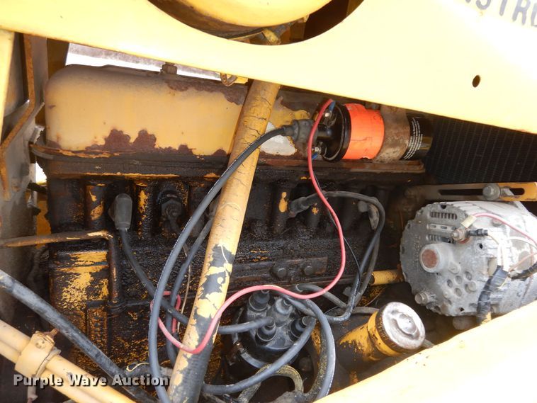 image for item DK7506 1974 Case 480B  backhoe