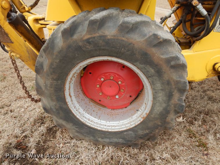 image for item DK7506 1974 Case 480B  backhoe