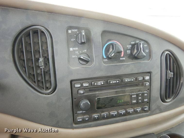 image for item DK7511 2007 Ford E150  van