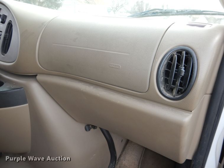 image for item DK7511 2007 Ford E150  van