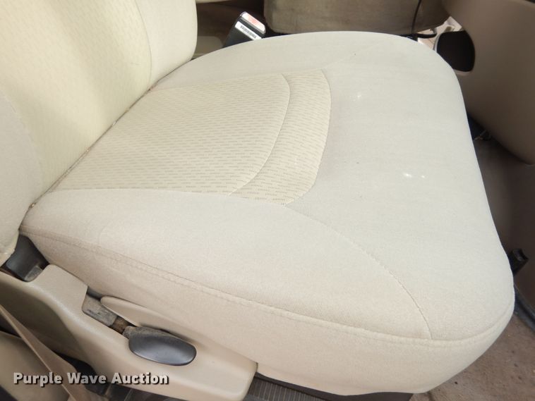 image for item DK7511 2007 Ford E150  van