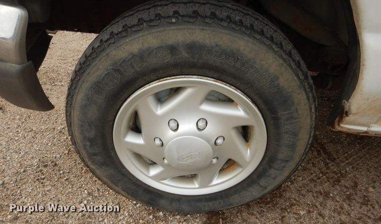 image for item DK7511 2007 Ford E150  van