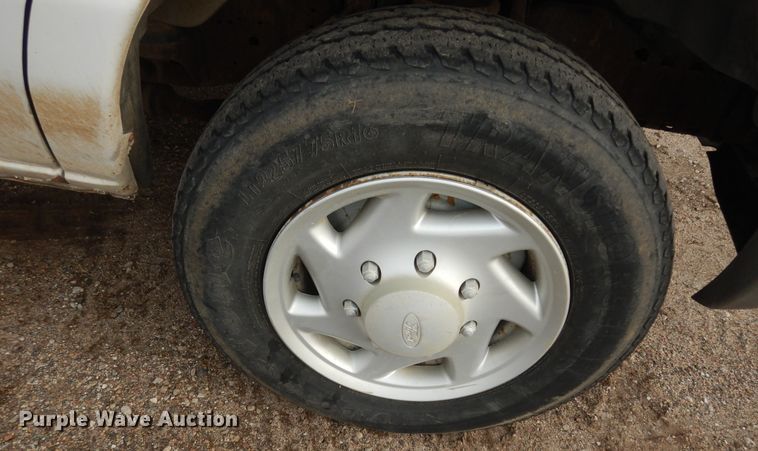 image for item DK7511 2007 Ford E150  van