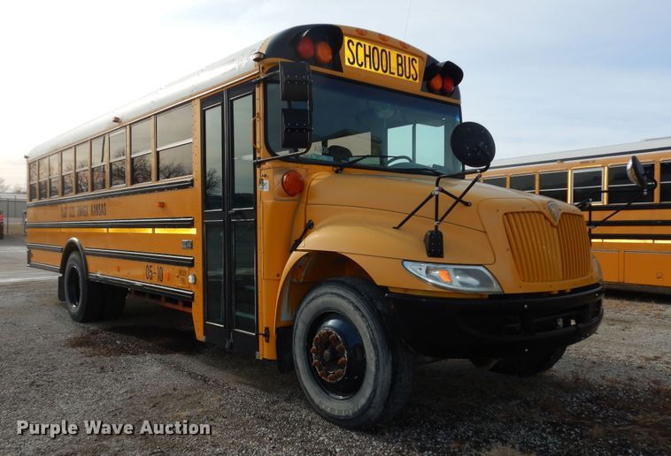 image for item DK7512 2005 International CE300  school bus