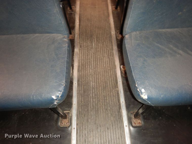 image for item DK7512 2005 International CE300  school bus