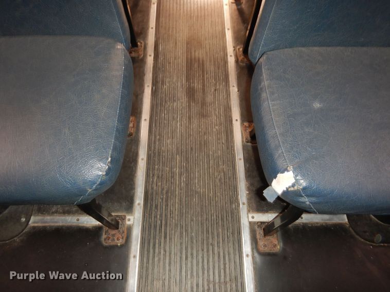 image for item DK7512 2005 International CE300  school bus