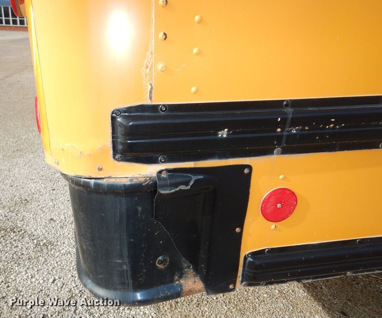 image for item DK7512 2005 International CE300  school bus