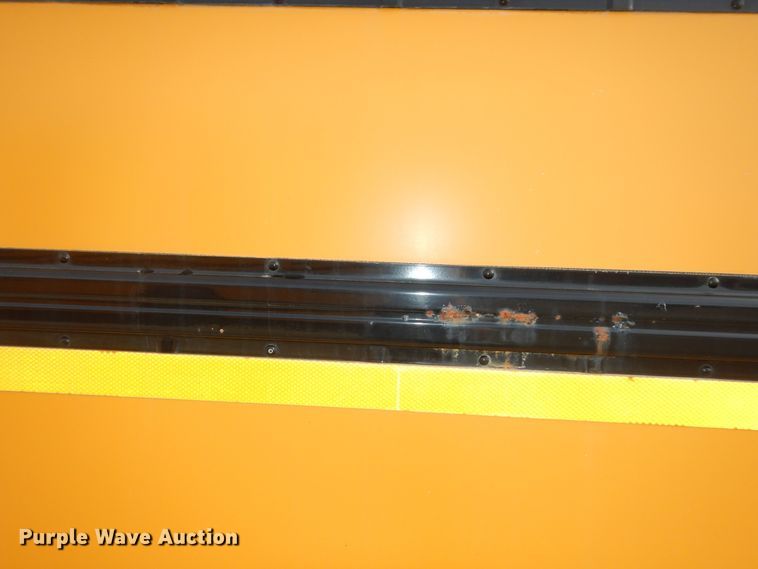 image for item DK7512 2005 International CE300  school bus