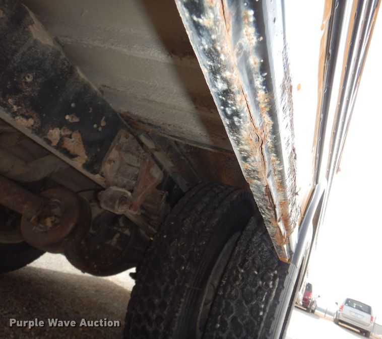 image for item DK7512 2005 International CE300  school bus