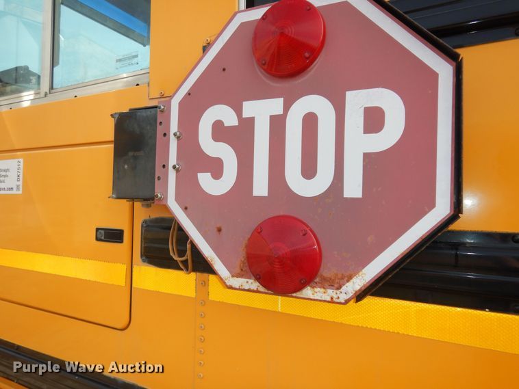 image for item DK7512 2005 International CE300  school bus