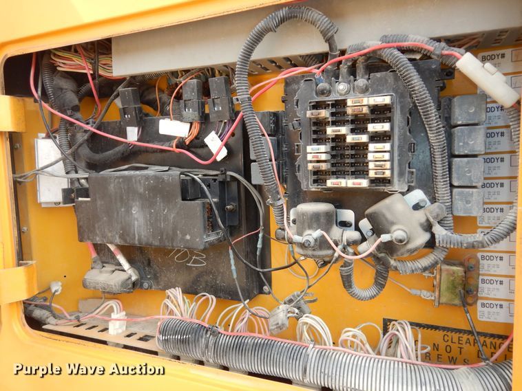 image for item DK7512 2005 International CE300  school bus