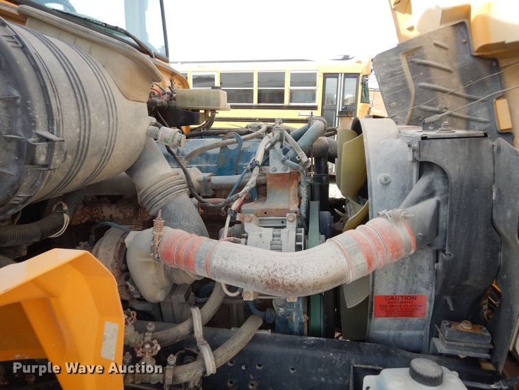 image for item DK7512 2005 International CE300  school bus