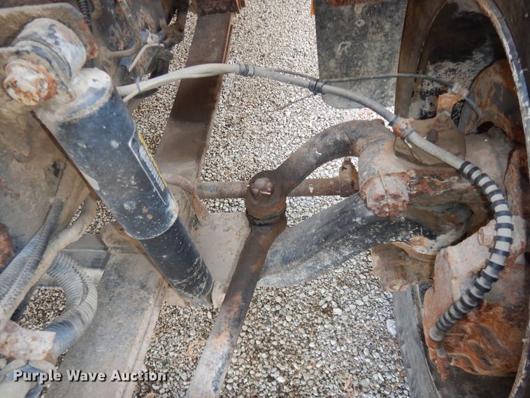 image for item DK7512 2005 International CE300  school bus