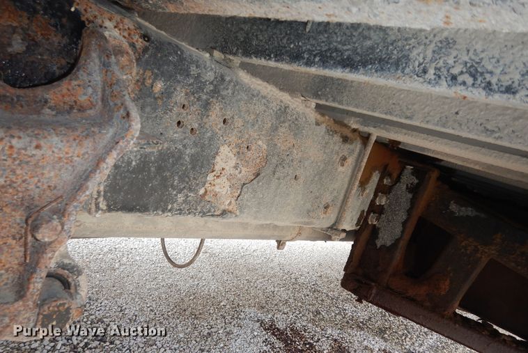 image for item DK7512 2005 International CE300  school bus