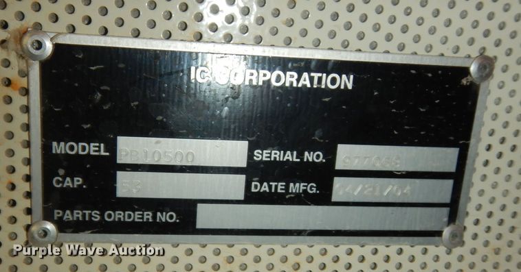 image for item DK7512 2005 International CE300  school bus