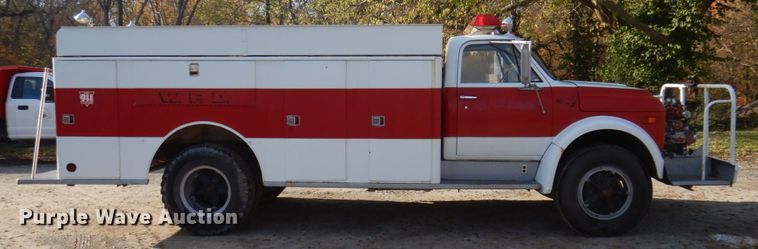 image for item DP0402 Chevrolet C60  fire truck
