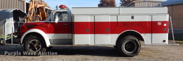 image for item DP0402 Chevrolet C60  fire truck