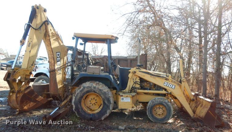 image for item HG9292 1999 John Deere 310E  backhoe