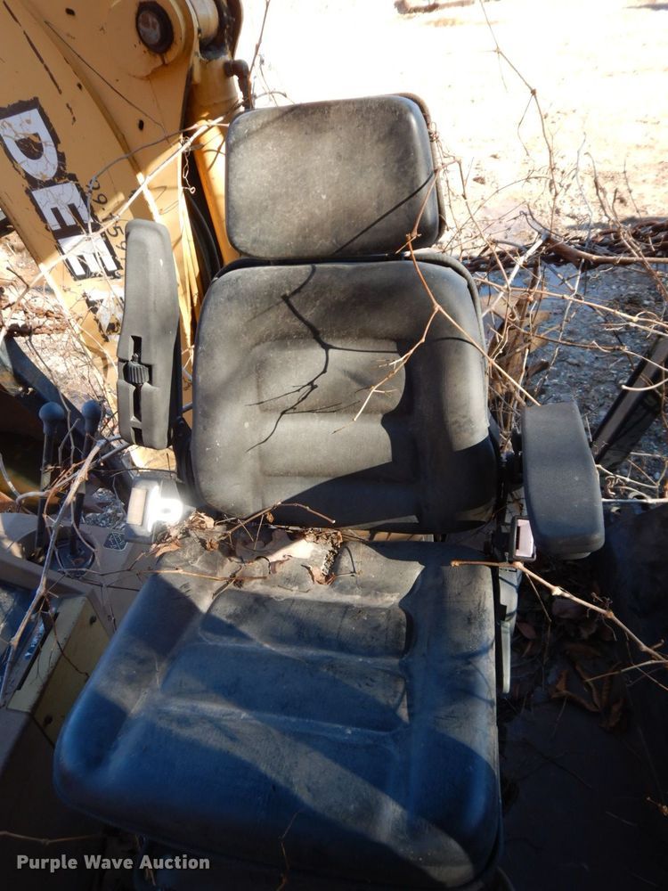 image for item HG9292 1999 John Deere 310E  backhoe