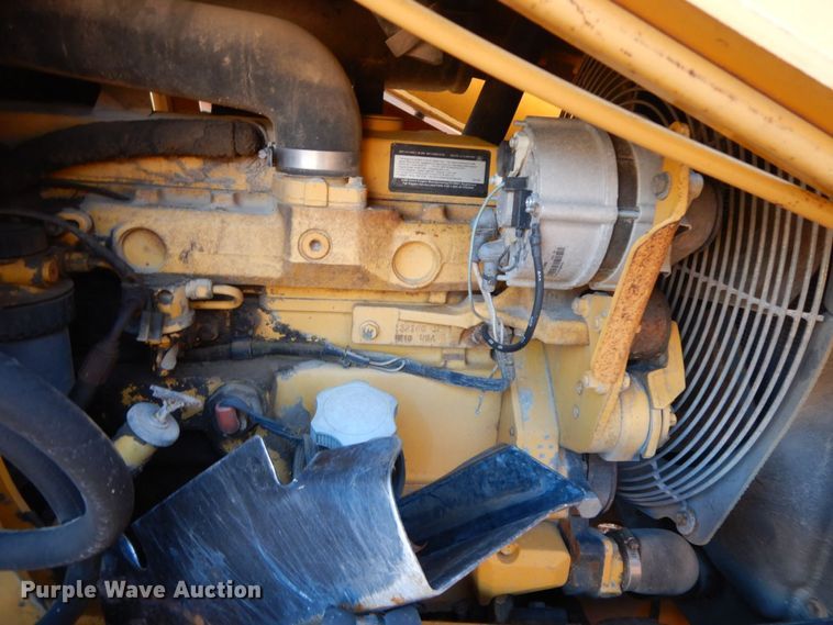 image for item HG9292 1999 John Deere 310E  backhoe