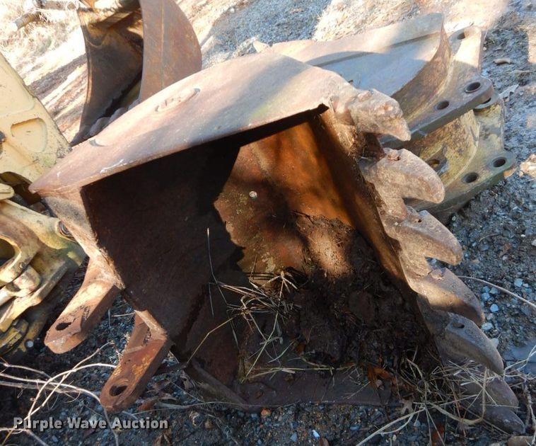 image for item HG9292 1999 John Deere 310E  backhoe