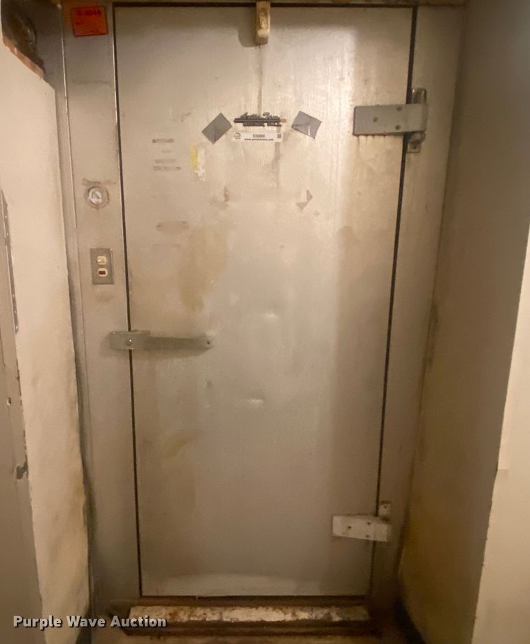 image for item IG9886 1991 Artic Temp, Inc.  walk-in freezer