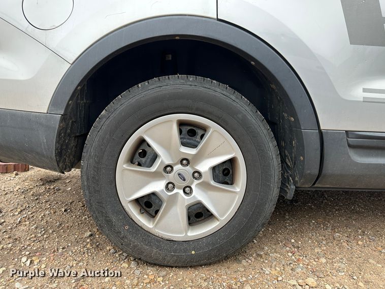 image for item JD9615 2011 Ford Explorer  SUV