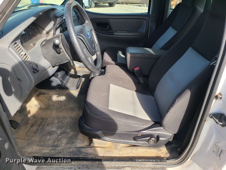 image for item JG9534 2004 Ford Ranger  SuperCab pickup truck