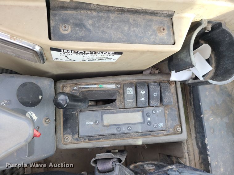 image for item JG9537 2010 John Deere 27D  mini excavator