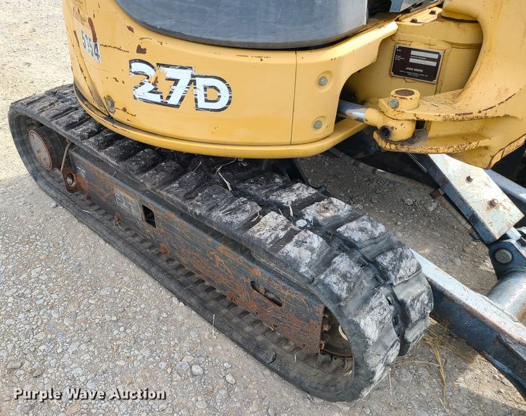 image for item JG9537 2010 John Deere 27D  mini excavator