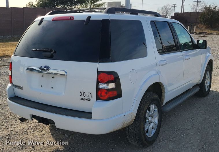 image for item JG9538 2010 Ford Explorer XLT  SUV