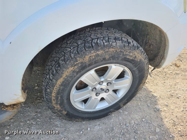 image for item JG9538 2010 Ford Explorer XLT  SUV