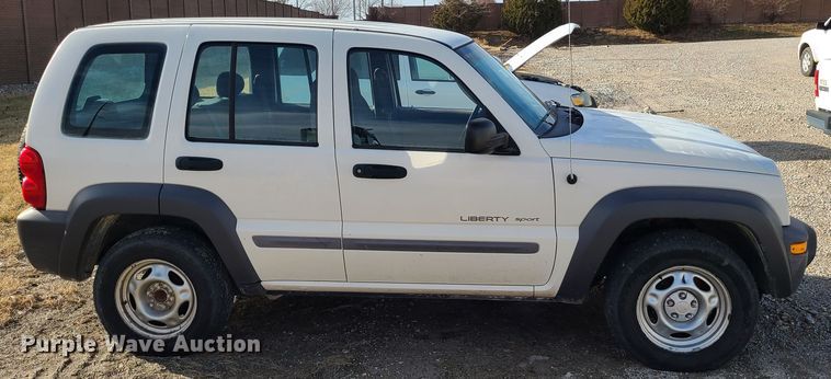 image for item JG9539 2002 Jeep Liberty  SUV