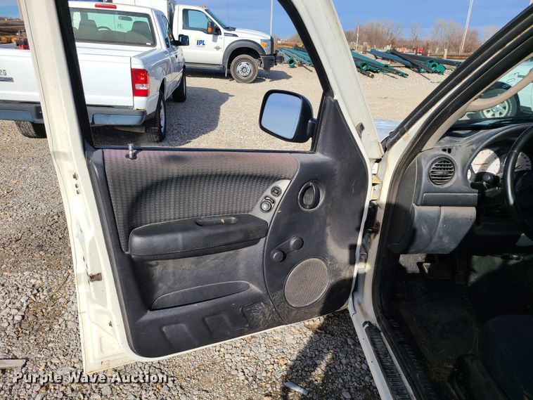 image for item JG9539 2002 Jeep Liberty  SUV