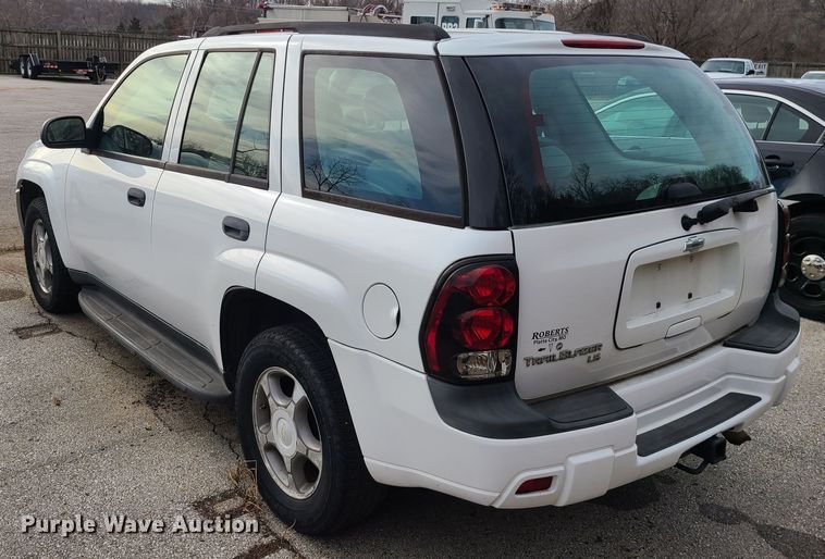 image for item JG9546 2008 Chevrolet TrailBlazer LS  SUV