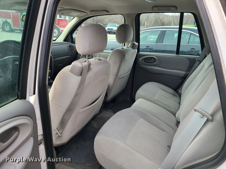 image for item JG9546 2008 Chevrolet TrailBlazer LS  SUV