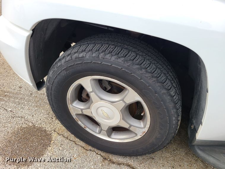 image for item JG9546 2008 Chevrolet TrailBlazer LS  SUV