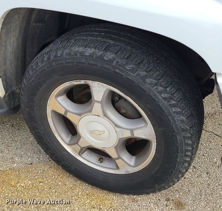 image for item JG9546 2008 Chevrolet TrailBlazer LS  SUV