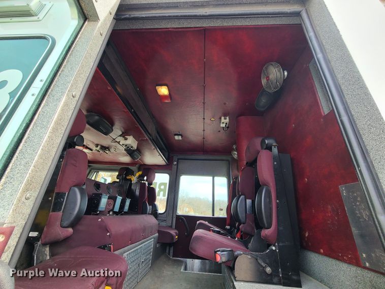 image for item JG9551 2007 Sutphen  fire truck