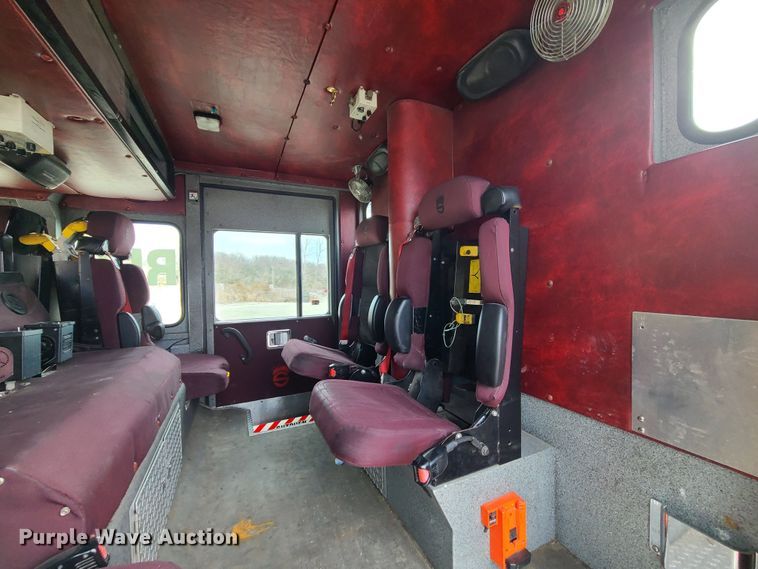 image for item JG9551 2007 Sutphen  fire truck