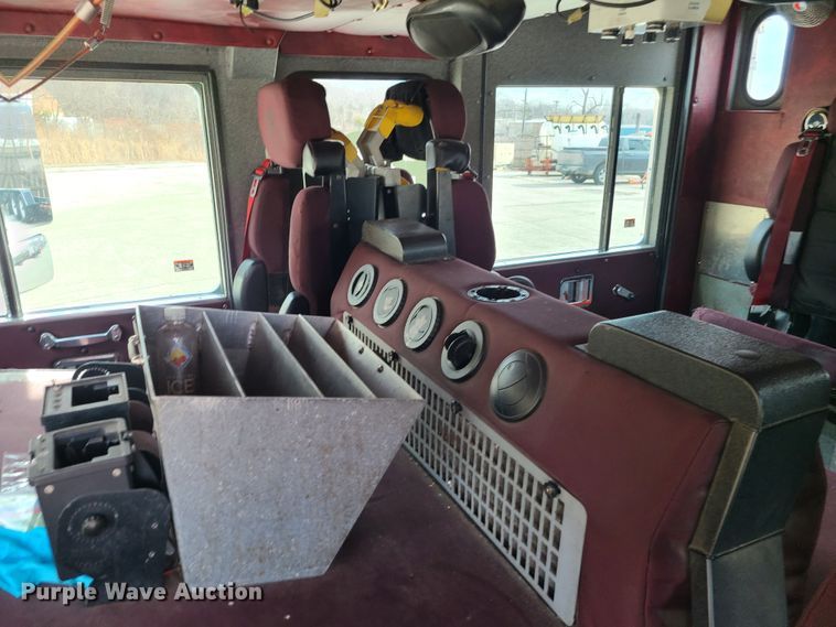 image for item JG9551 2007 Sutphen  fire truck