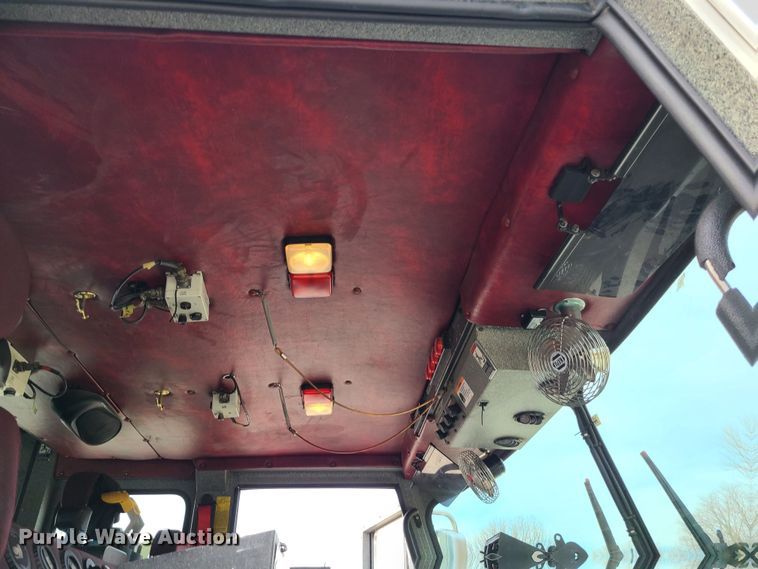 image for item JG9551 2007 Sutphen  fire truck