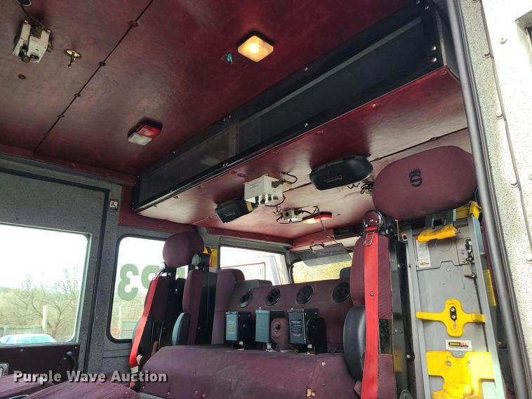 image for item JG9551 2007 Sutphen  fire truck