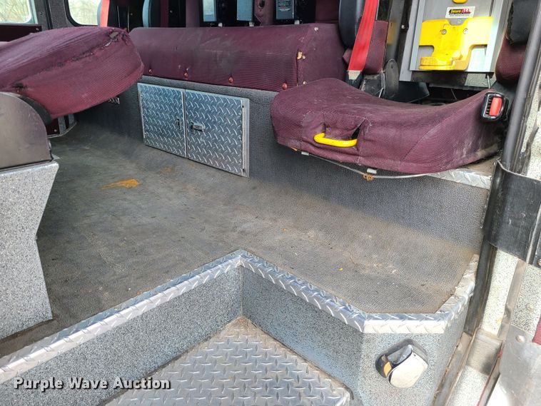 image for item JG9551 2007 Sutphen  fire truck