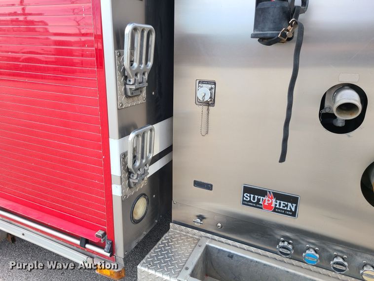 image for item JG9551 2007 Sutphen  fire truck