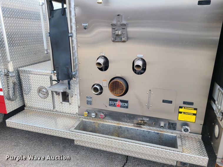 image for item JG9551 2007 Sutphen  fire truck